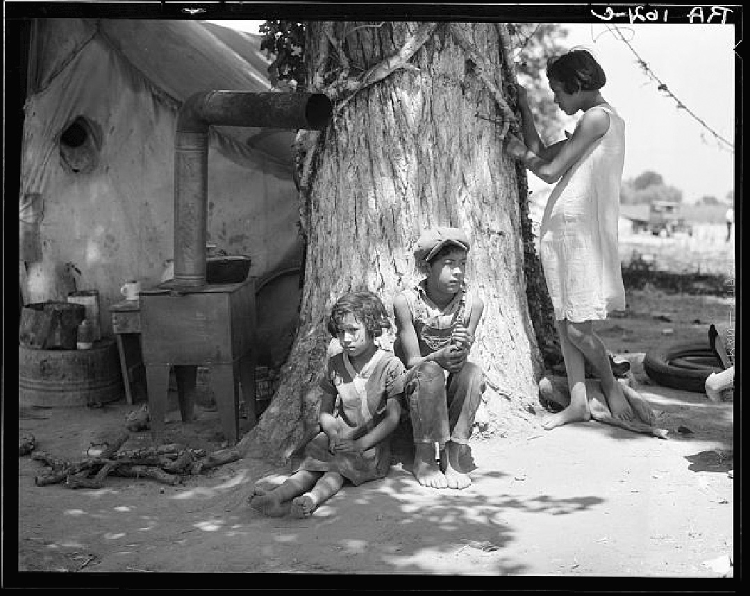 1930s Mexican and Dustbowl Farmworker Family Living